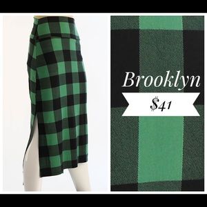 Piphany Brooklyn skirt size Small
